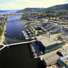 City of Oslo and bridge.